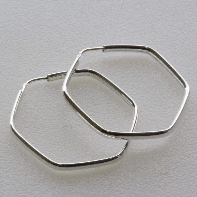 Argola Brinco Pequena 18mm Hexagonal Prata 925 Unissex