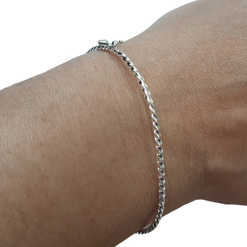 Pulseira Bracelete Rígido Prata 925 - Torcido Feminino