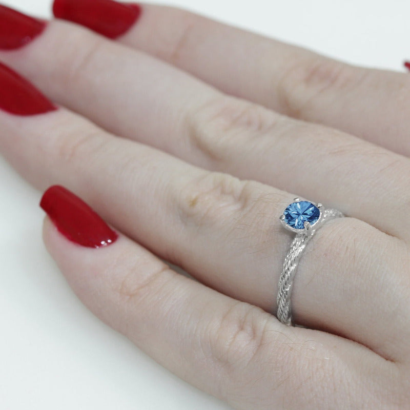 925 Silver Solitaire Ring Twisted Blue Topaz - Exclusive