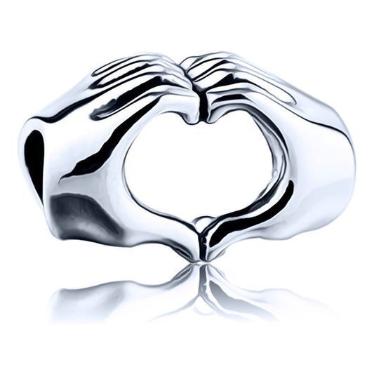 Charm Berloque Coração Com As Mãos Prata 925 - Exclusivo