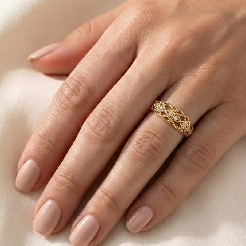 Anel Bombe Infinito Zircônias - Prata 925 Dourada 18k
