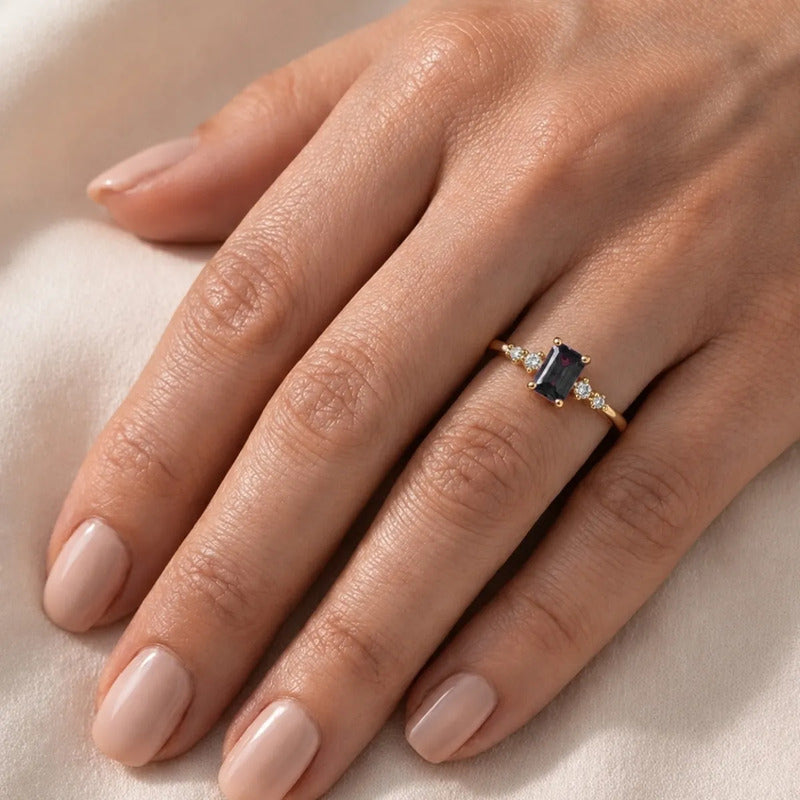 Anel Viena Retangular Prata 925 Dourada 18k - Onix