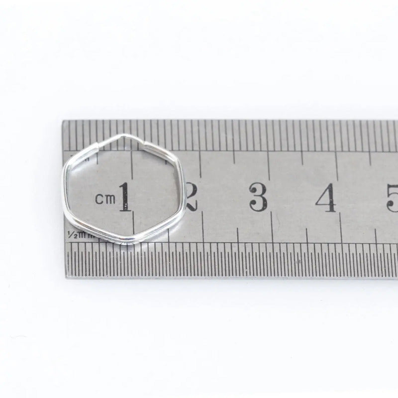 Argola Brinco Pequena 18mm Hexagonal Prata 925 Unissex