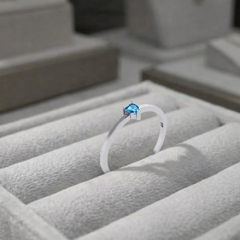 Anel Solitário Azul Topázio Coração Prata 925 - Exclusivo