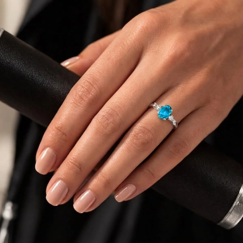 Anel Formatura Feminino Prata 925 + Caixinha Capelo Topázio Azul 17