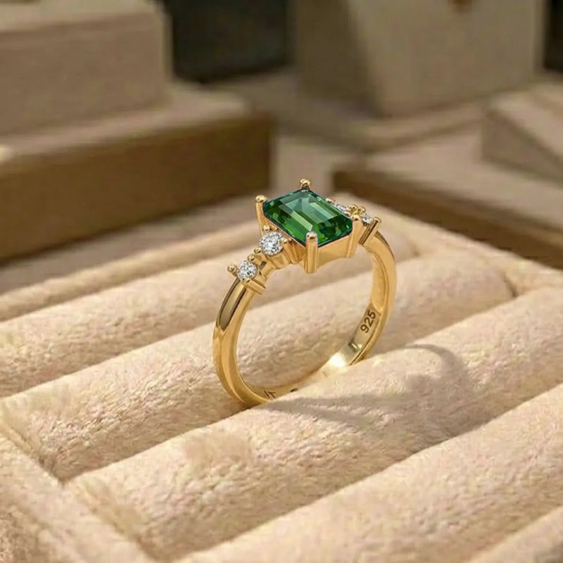 Anel Viena Retangular Prata 925 Dourada 18k - Esmeralda