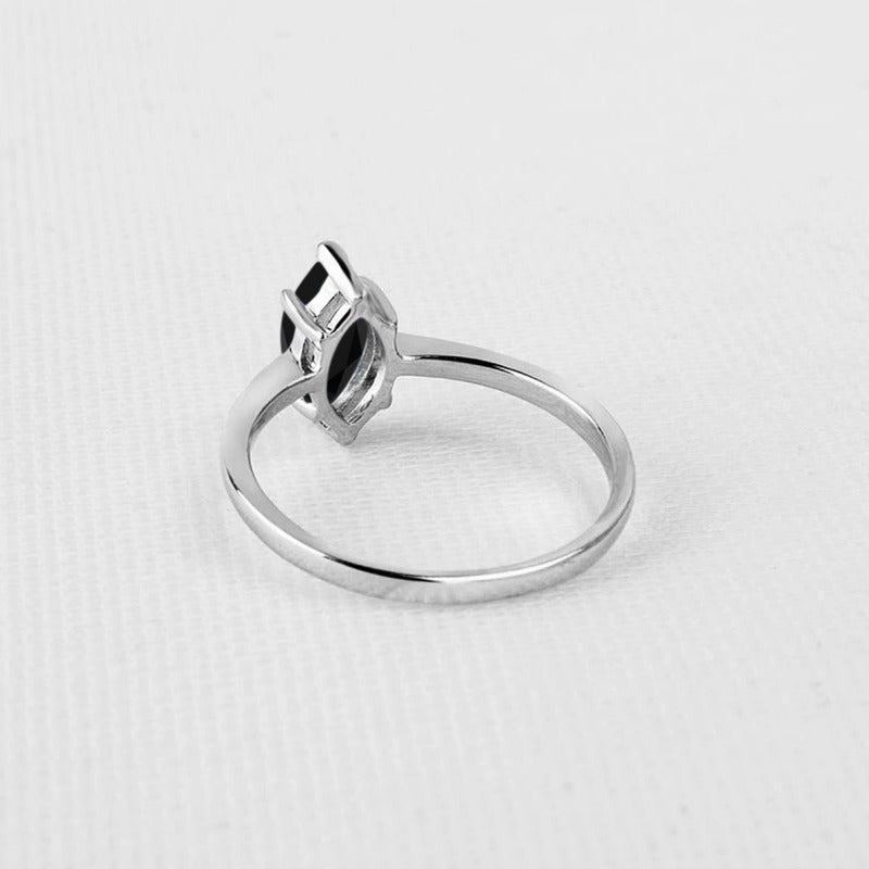 Anel Prata 925 Solitário Navete Black Onix - Exclusivo