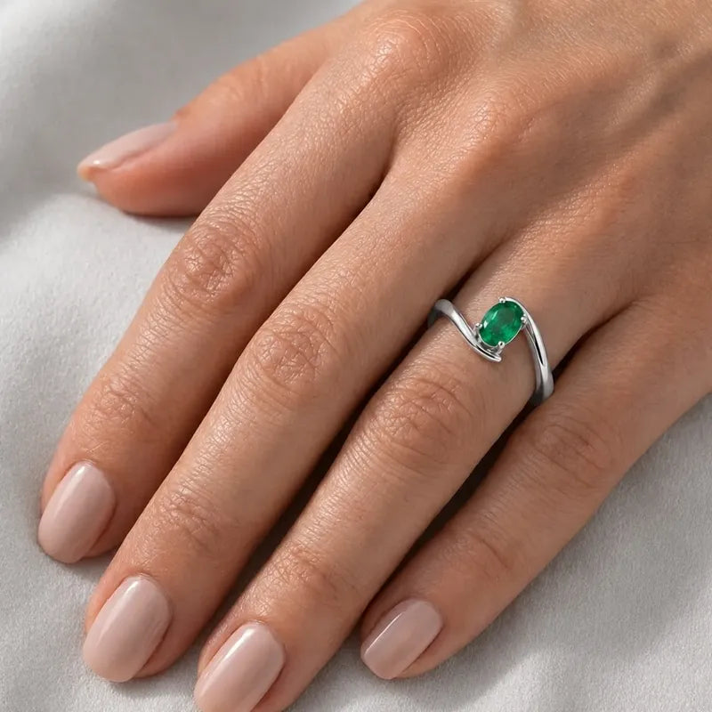 Anel  De Prata 925 Solitário Miami Esmeralda - Feminino